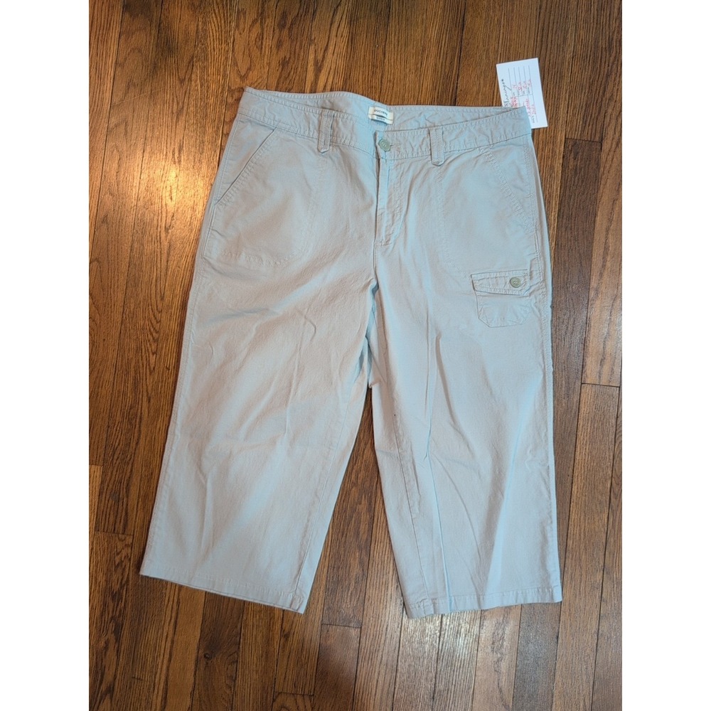Levi Dockers Favorite Fit Womens Light Gray Cargo Capri Stretch Pants Sz 14